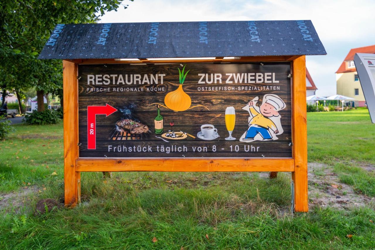 Hotel Und Restaurant "Zur Zwiebel" Peenemunde Exterior photo